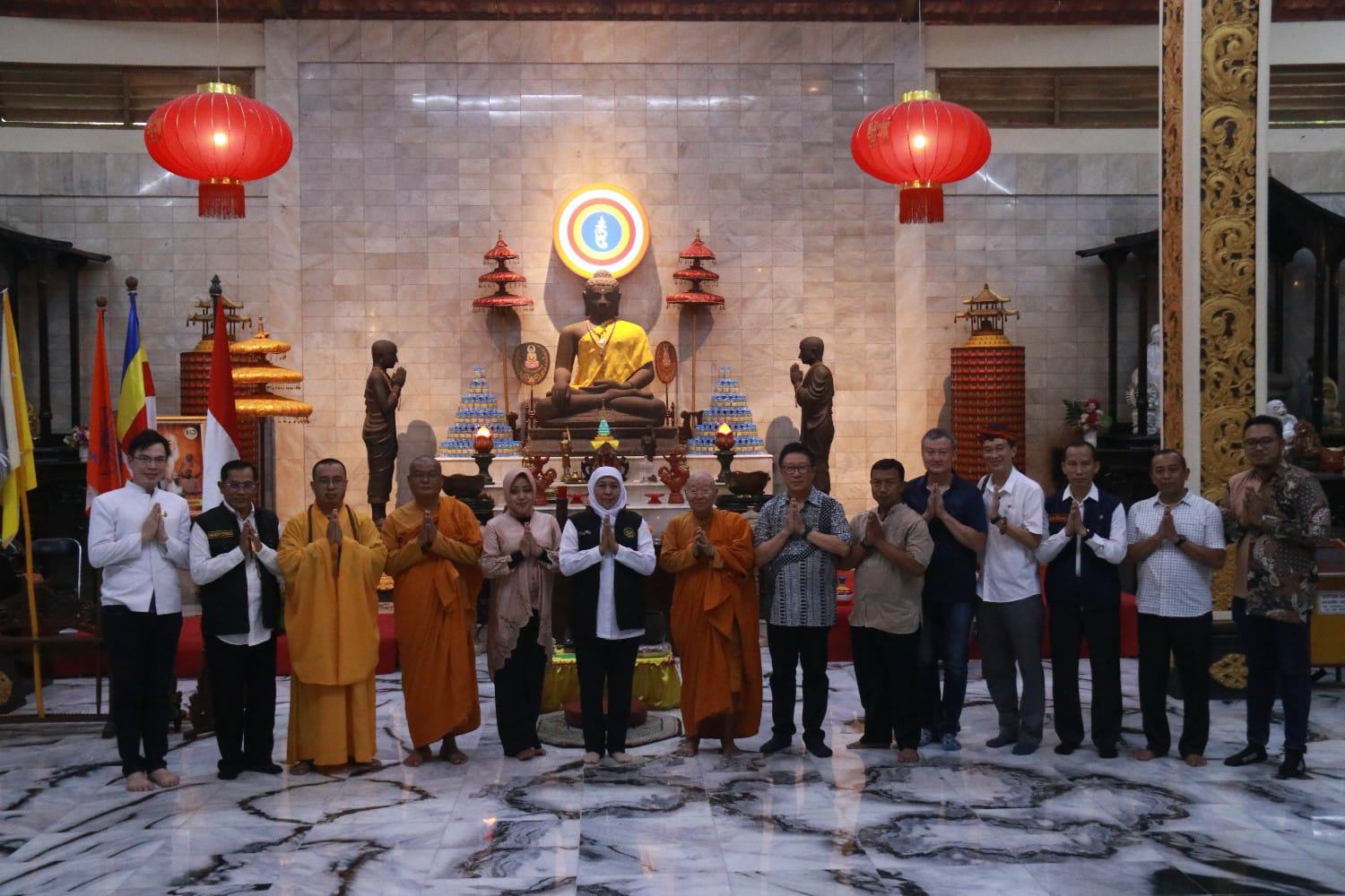 Jelang Perayaan Waisak, Gubernur Jatim Lakukan Kunjungan Ke Maha Vihara Majapahitf