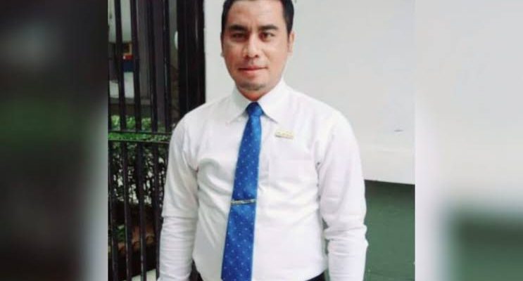 Direktur Eksekutif Masyarakat Pemantau Kebijakan Publik Indonesia