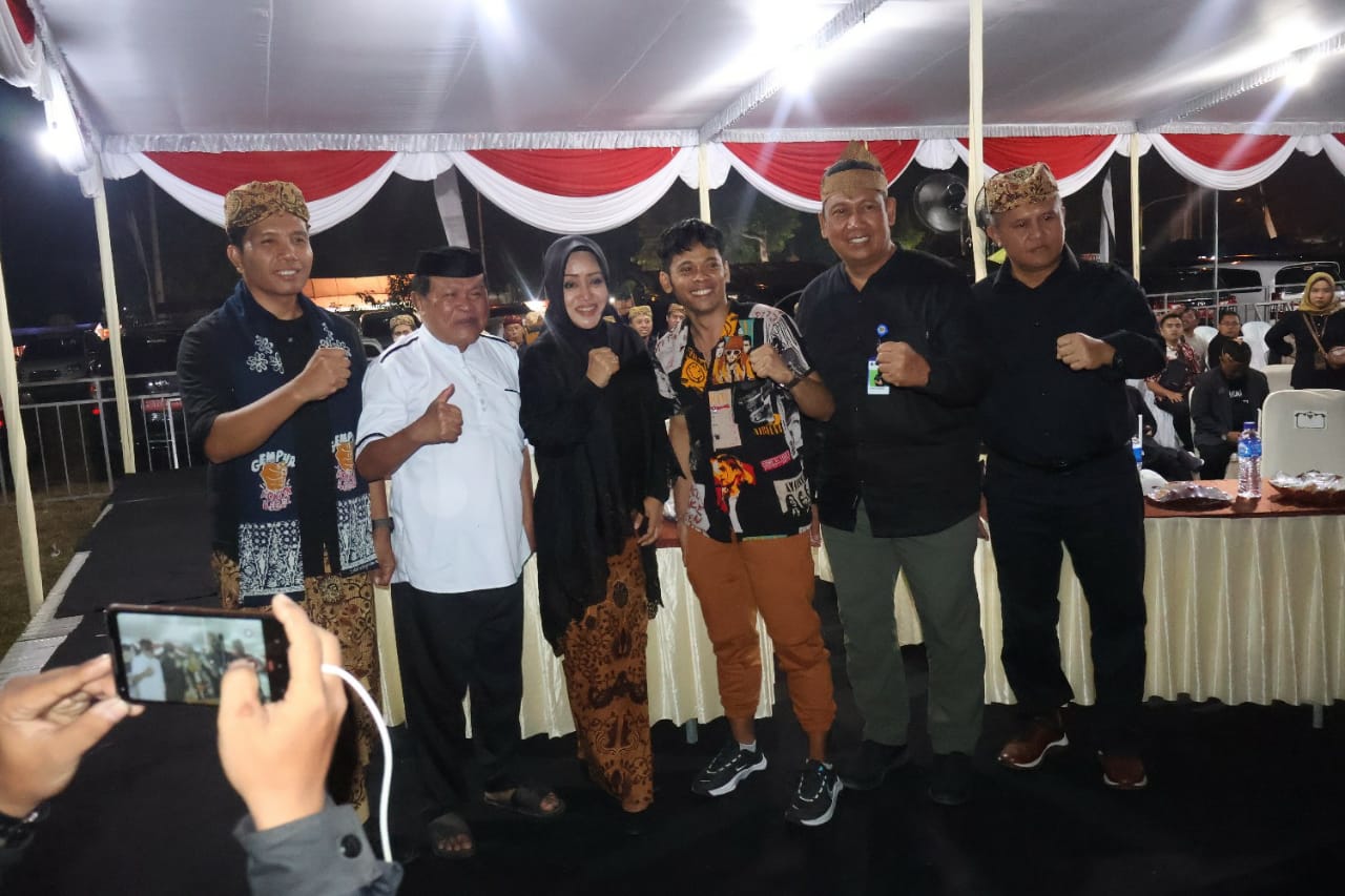 Gandeng Percil CS, Pemkab Mojokerto Sosialisasi Bahaya Rokok Ilegal