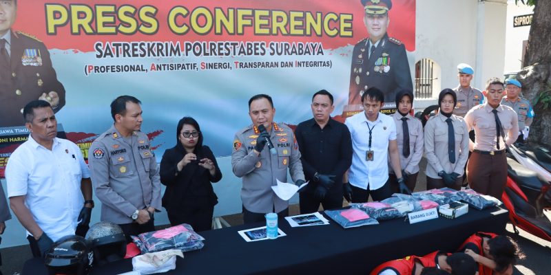 Gercep, Polisi Berhasil Amankan Sembilan Terduga Pelaku Pengeroyokan di Tunjungan Surabaya
