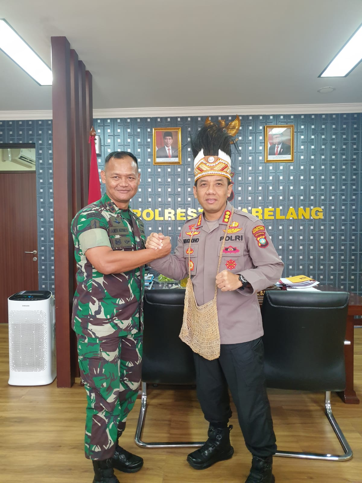 Kapolresta Barelang Terima Kunjungan Danyonif Raider Khusus 136/TS Sepulang Operasi Papua Barat Satgas PAMTAS RI