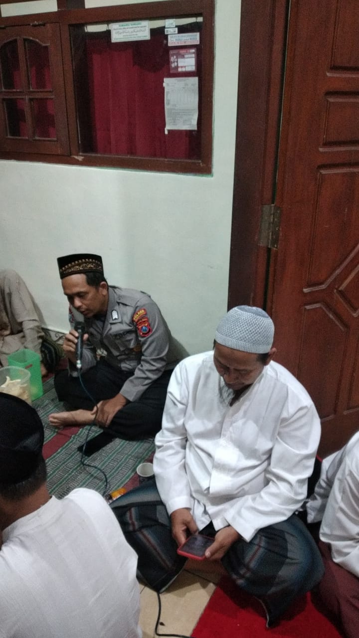 Program Polisi RW di Terima Warga RW 09 Kelurahan Jogotrunan