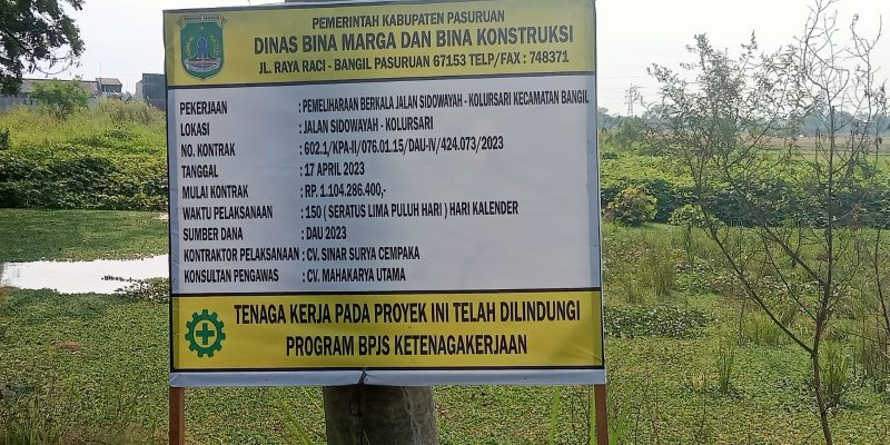 Dinas PU Bina Marga Kabupaten Pasuruan Perbaiki Jalan Penghubung Sidowayah – Kolursari Bangil . Redaksi -3 June 2023