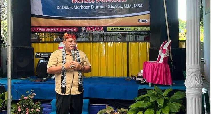 Di Resmikannya Warung Lodho Bumdesma Sejahtera Pace Serta Penyerahan Simbolis Mobil Siaga Desa Se-Kecamatan Pace