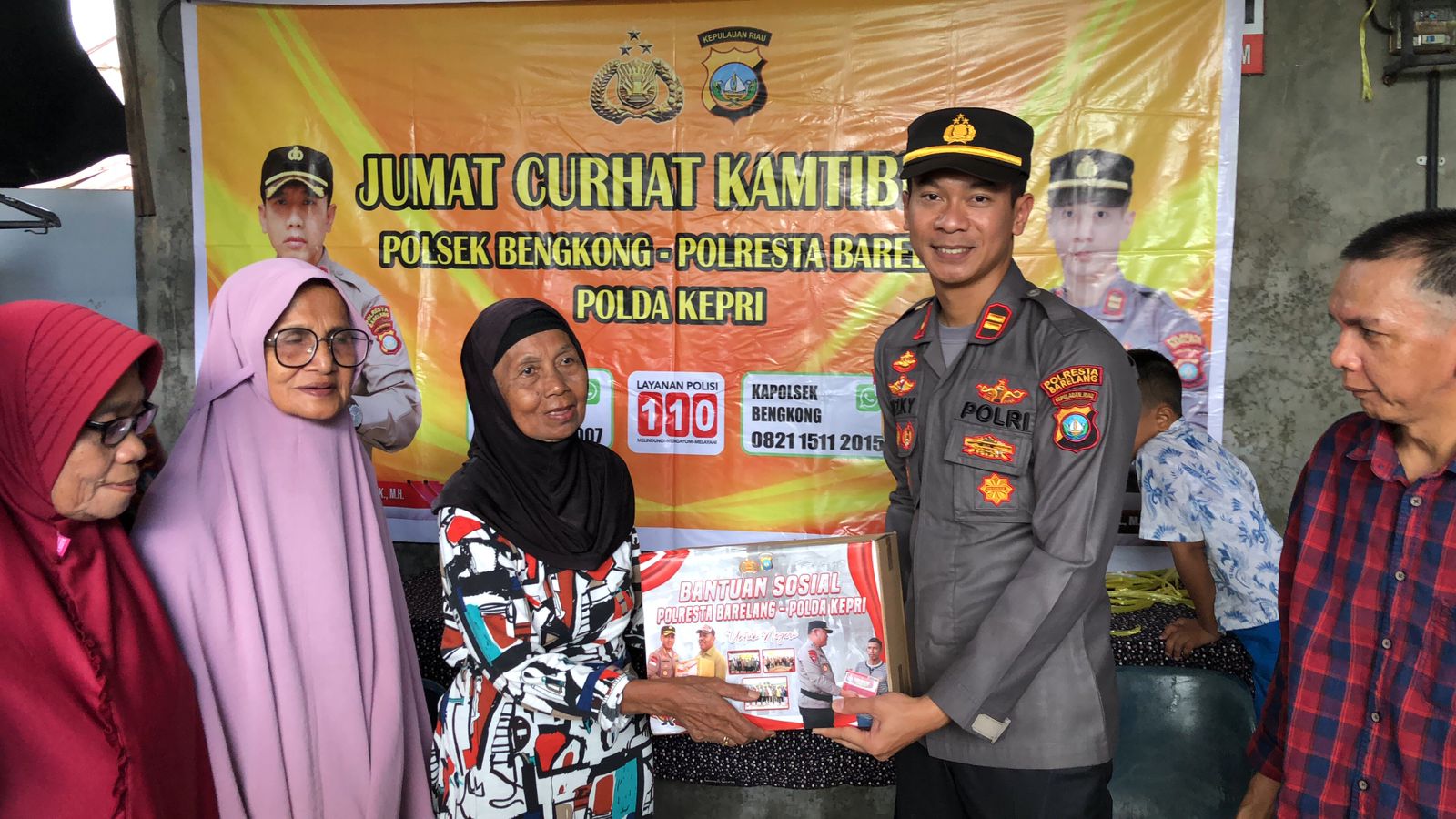 Jum’at Curhat, Kapolsek Bengkong Iptu M. Rizqy Saputra: Saya Berterima Kasih Kepada Ketua RT Yang Sudah Membuat Portal