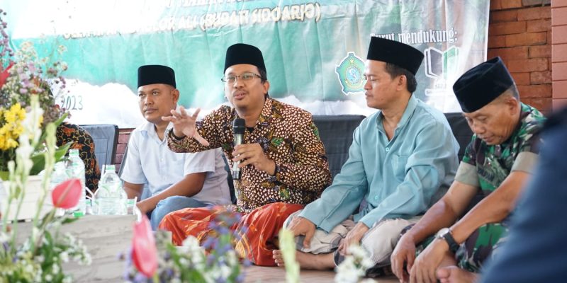 Gus Muhdlor Ajak Teladani Mbah Sayyid Royyan Ulama Sesepuh Desa Brebek Waru