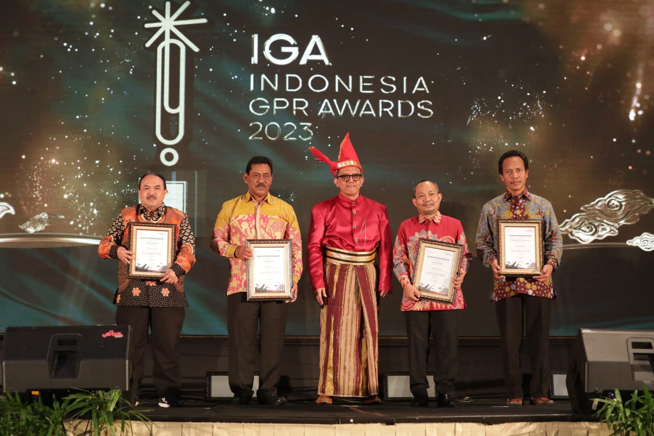Bupati Sidoarjo Ahmad Muhdlor Raih The 1st Indonesia GPR Awards 2023