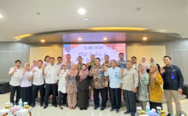 Direktur RS Riau Belajar Pengelolaan Pelayanan dan Keuangan di RSUD dr. Iskak