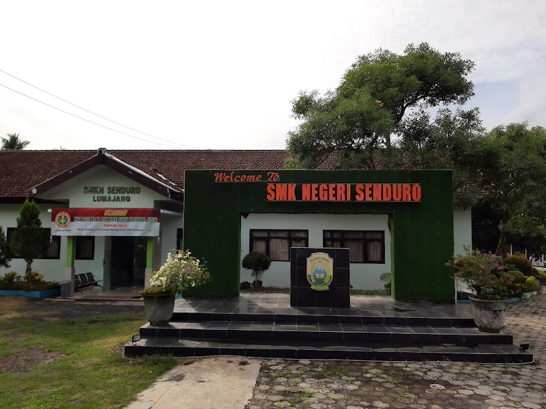 Agar Cuti Lebih Panjang, SMKN Senduro Majukan Tanggal Upacara Hari Lahir Pancasila
