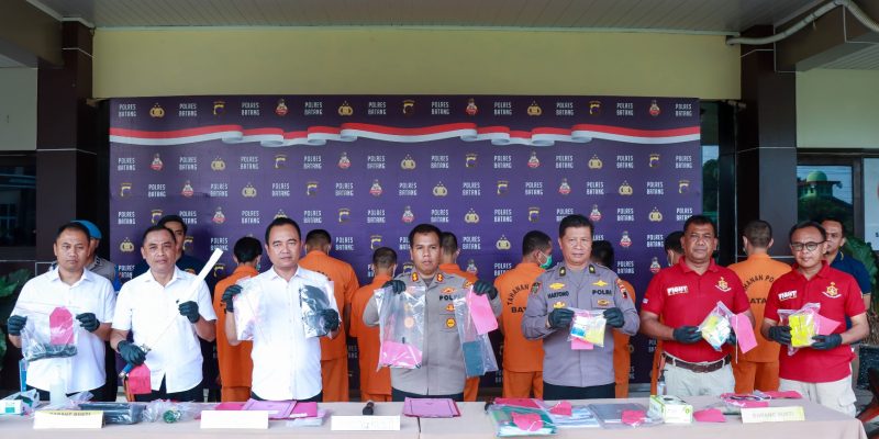 Polisi Bekuk Empat Pengedar Obat Farmasi Tanpa izin Edar