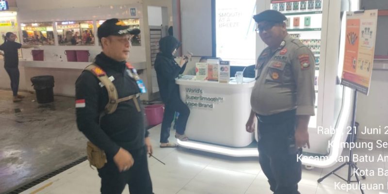 Laksanakan Cipkon, Kapolsek Batu Ampar: Mengaktifkan Siskamling dapat Mempersempit Ruang Pelaku Kejahatan