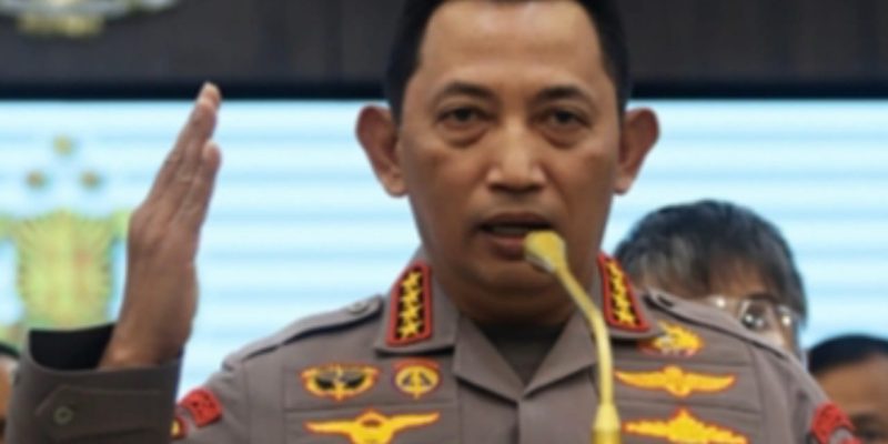 Kapolri Minta Kakorlantas Polri Permudah Pembuatan SIM