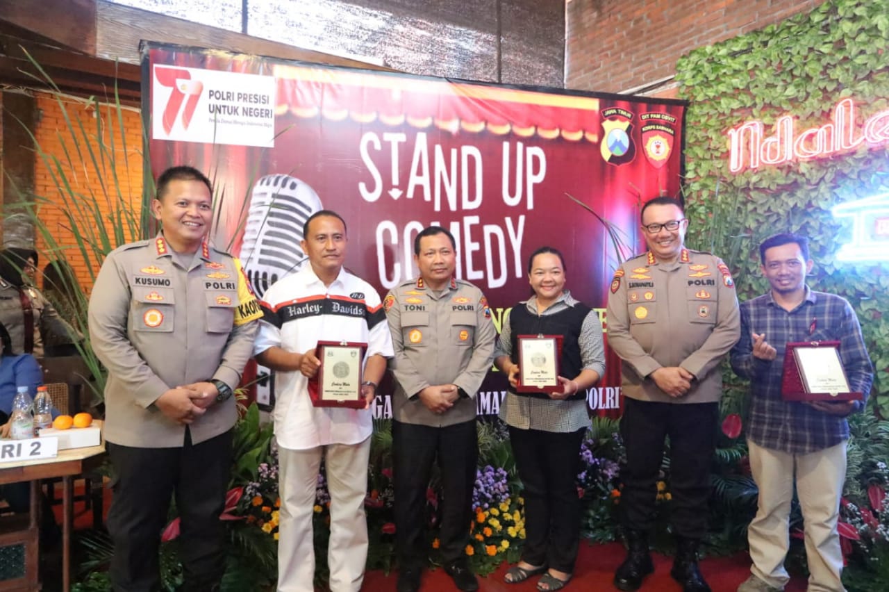 Kompetisi Stand Up Comedy Polda Jatim Meriahkan Hari Bhayangkara ke-77 tahun 2023