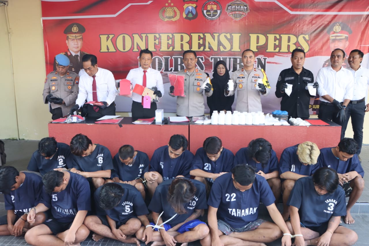 44 Tersangka Di Amankan Satresnarkoba Polres Tuban Polda Jatim Berhasil Ungkap 42 Kasus Narkoba dalam Kurun 6 Bulan
