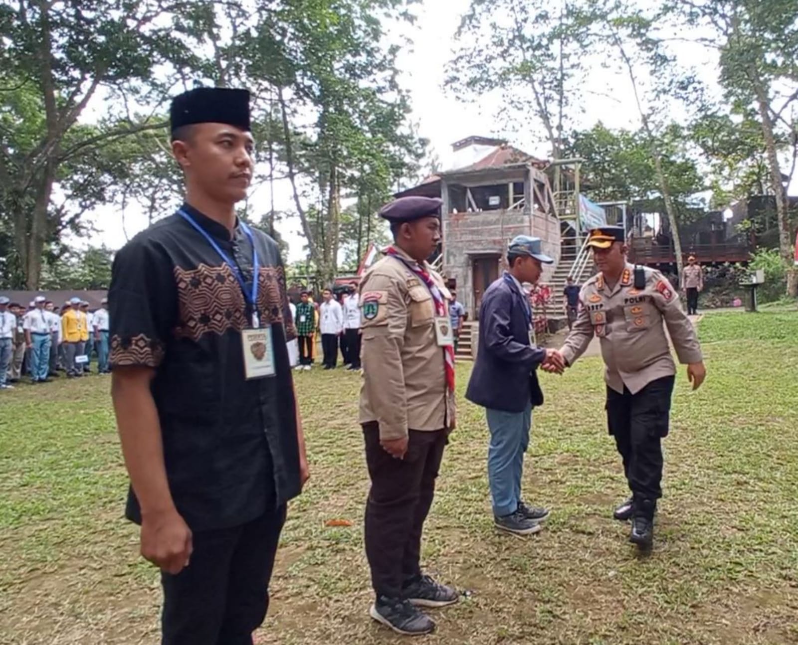 Polda Jatim Gelar Kemah Bakti Pancasila Pupuk Jiwa Kebangsaan Generasi Bangsa.