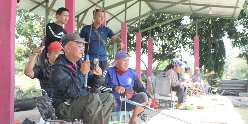 Meriahkan Peringatan Hari Bhayangkara Ke-77 Tahun 2023, Kapolres Pasuruan Menggelar Lomba Mancing