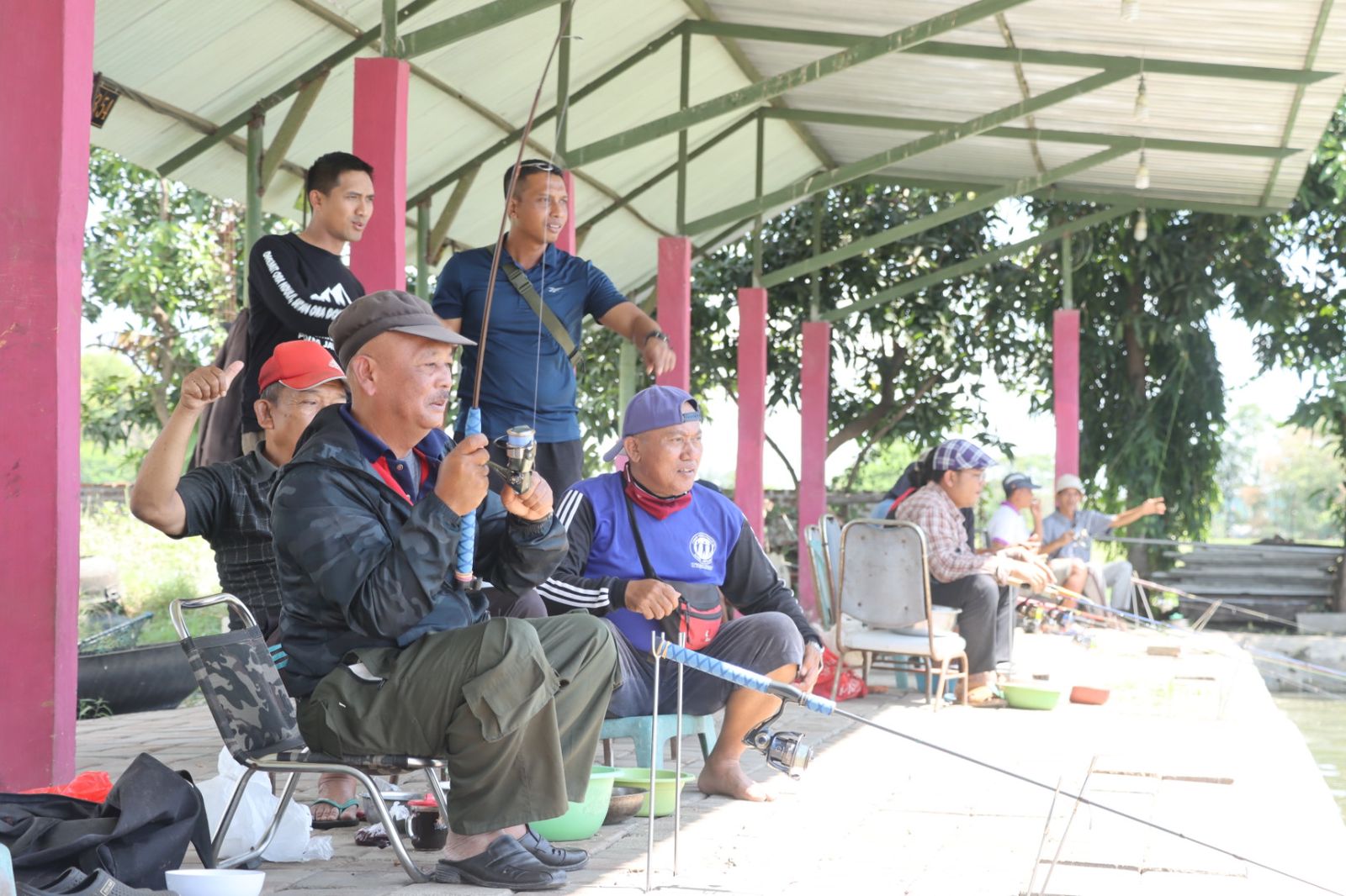 Meriahkan Peringatan Hari Bhayangkara Ke-77 Tahun 2023, Kapolres Pasuruan Menggelar Lomba Mancing