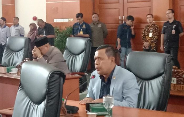 Rapat Paripurna DPRD Kota Depok Sepakati 6 Raperda