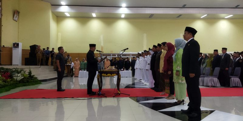 Pj Bupati OKU H Teddy Meilwansyah Melantik Ratusan Pejabat Di Lingkungan Pemkab Oku
