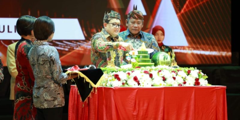 Polda Jatim Sampaikan Pesan Kamtibmas Pemilu Damai dan Bersih dari Narkoba Melalui Ludruk