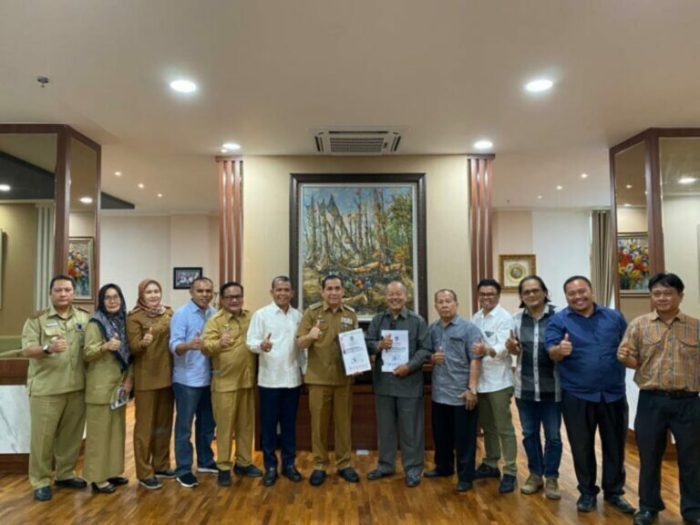Walikota LubukLinggau Drs. H. SN Prana Putra Sohe, M.M. Menerima Kunjungan Presidium Sumselbar