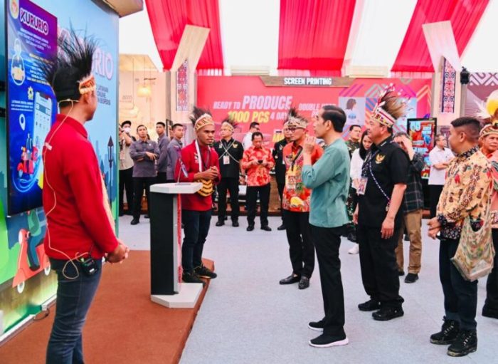Buka Papua Street Carnival, Presiden Yakini Anak Muda Papua Mampu Lakukan Lompatan Besar