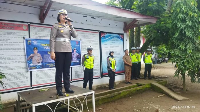 Kasatlantas Polres Kotamobagu Sosialisasi Tertib Berlalulintas di SMKN 1 Kotamobagu