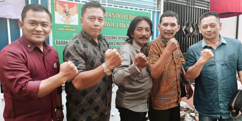 Plt Ketua LMR-RI Komwil Provinsi Jatim Abdul Ghoni, S. Sos Menerima Kunjungan Anggota LMR-RI Komda Jombang Jatim