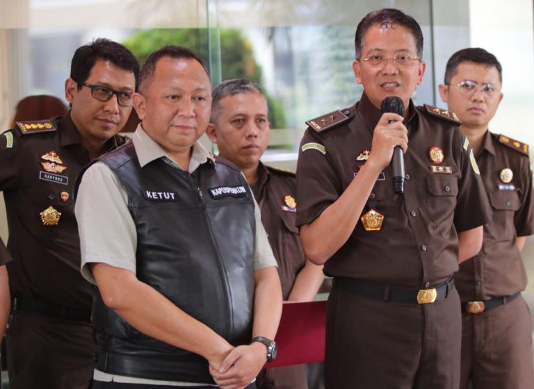 Tim Penyidik Kejaksaan Agung Lakukan Pemeriksaan Terhadap Saksi ABNA