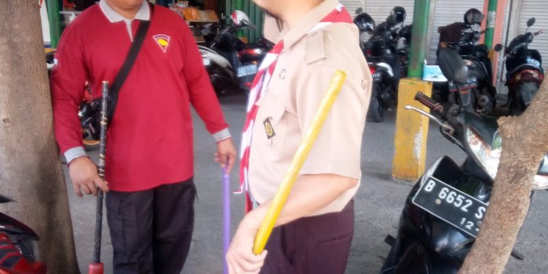 OPSI Kepala UPT Tuguh Iwan Suryadi ;  Warga Pedagang Bermasah Bodoh.