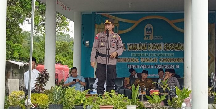 Sekira 85 Santriawan/Santriwati Mendapatkan Edukasi Bahaya Narkoba dari Kapolsek Sekupang