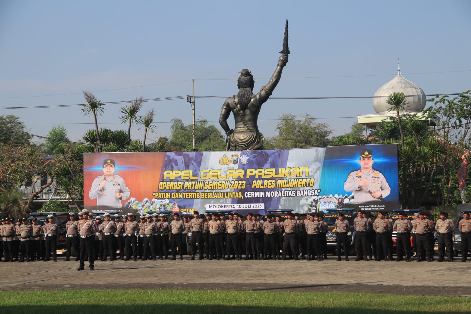 Bupati Hadiri Apel Gelar Pasukan Operasi Patuh Semeru 2023