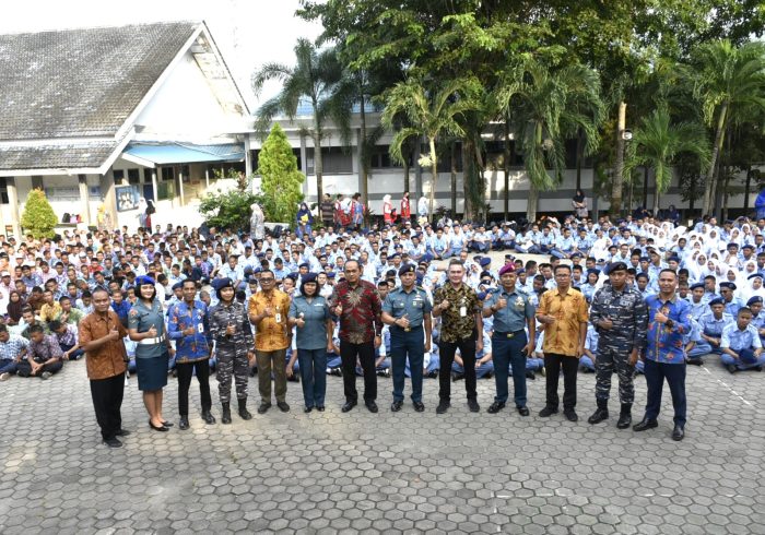 Tarik Minat Siswa, Lantamal IV Sosialisasikan Rekrutmen Prajurit TNI AL