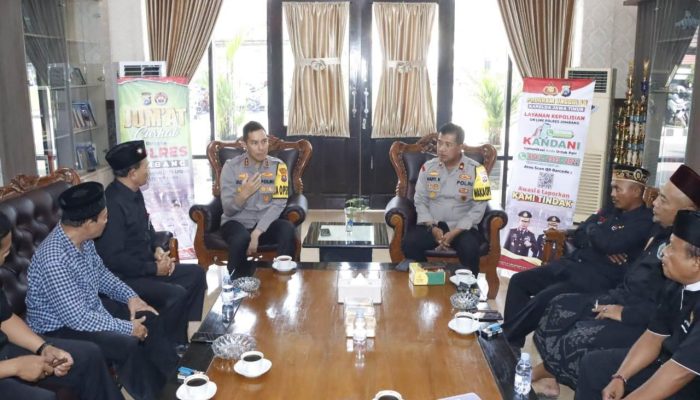 Kapolres Jombang Adakan Jum’at Curhat Ajak Perguruan Silat Komitmen Jaga Kamtibmas