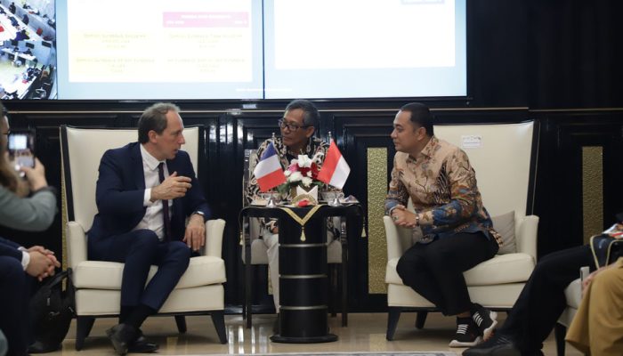 Bertemu Wali Kota Eri Cahyadi, Duta Besar Prancis Jadikan Surabaya Prioritas Kerjasama