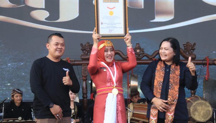 509 Penari Bedoyo Putri Mojosakti Di Majafest 2023, Pecahkan Rekor Muri