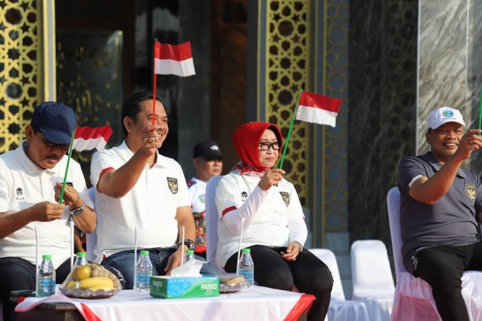 Bupati Jombang Hj Mundjidah Wahab memimpin Pembukaan Pekan Olahraga Kabupaten (Porkab) Jombang dalam rangka memperingati Hari Ulang Tahun (HUT) ke–78 Kemerdekaan Republik Indonesia (RI)