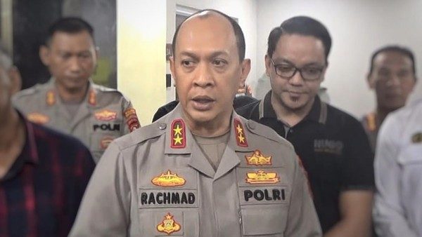 Kapolda Sumsel Ancam Copot Kapolsek yang Biarkan Bisnis Minyak Ilegal