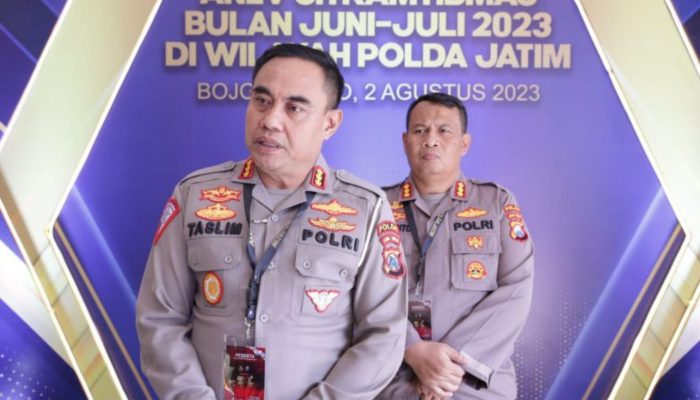 Polda Jatim Klarifikasi Video Viral Pengurusan SIM Di Gresik