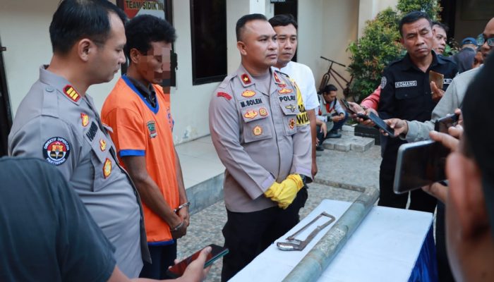 Polsek Sukolilo Polrestabes Surabaya Berhasil Mengamankan Tersangka Pencuri Tiang PJU Di Surabaya