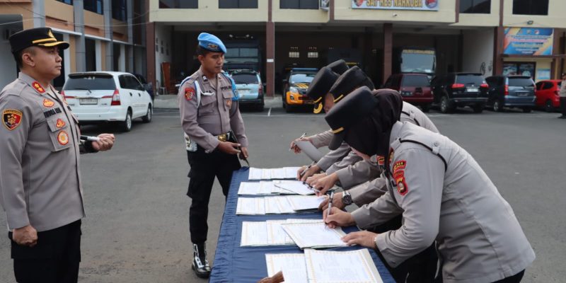 Kapolres Lubuklinggau Mengelar Acara Penandatanganan Pakta Integritas Anti Korupsi