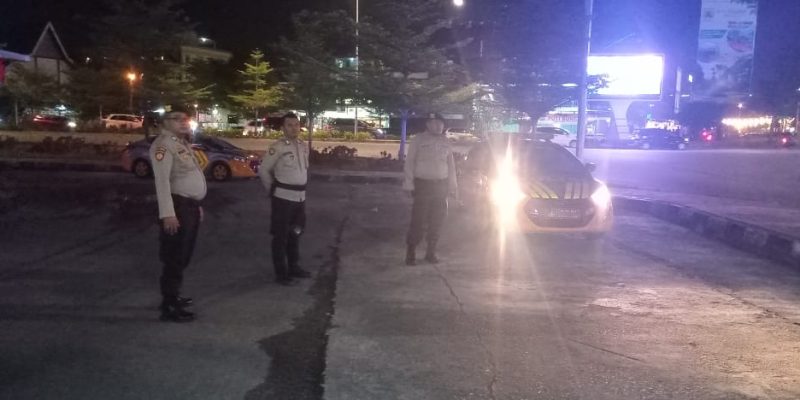 Patroli Cipkon, Kapolsek Batu Ampar: Waspada Terhadap Tindak Kriminal dan Aktifkan Siskamling