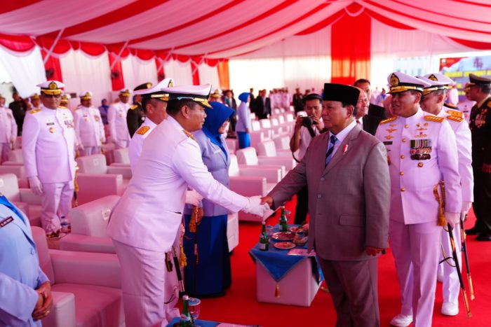 Danpuspenerbal Hadiri Delivery Ceremony 5 unit KCR 60 M Oleh Menhan