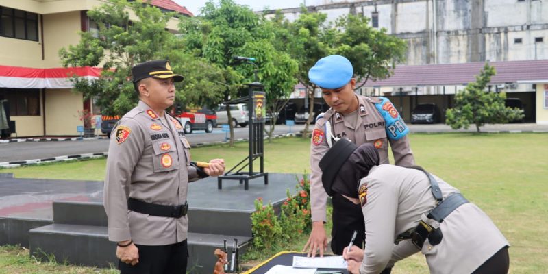 Kapolres Pimpin Langsung Serah Terima Jabatan Kabag SDM