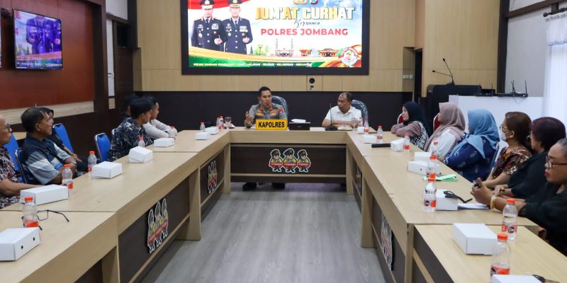 Polres Jombang Kembali Gelar Jumat Curhat Kali Ini Bersama PHRI