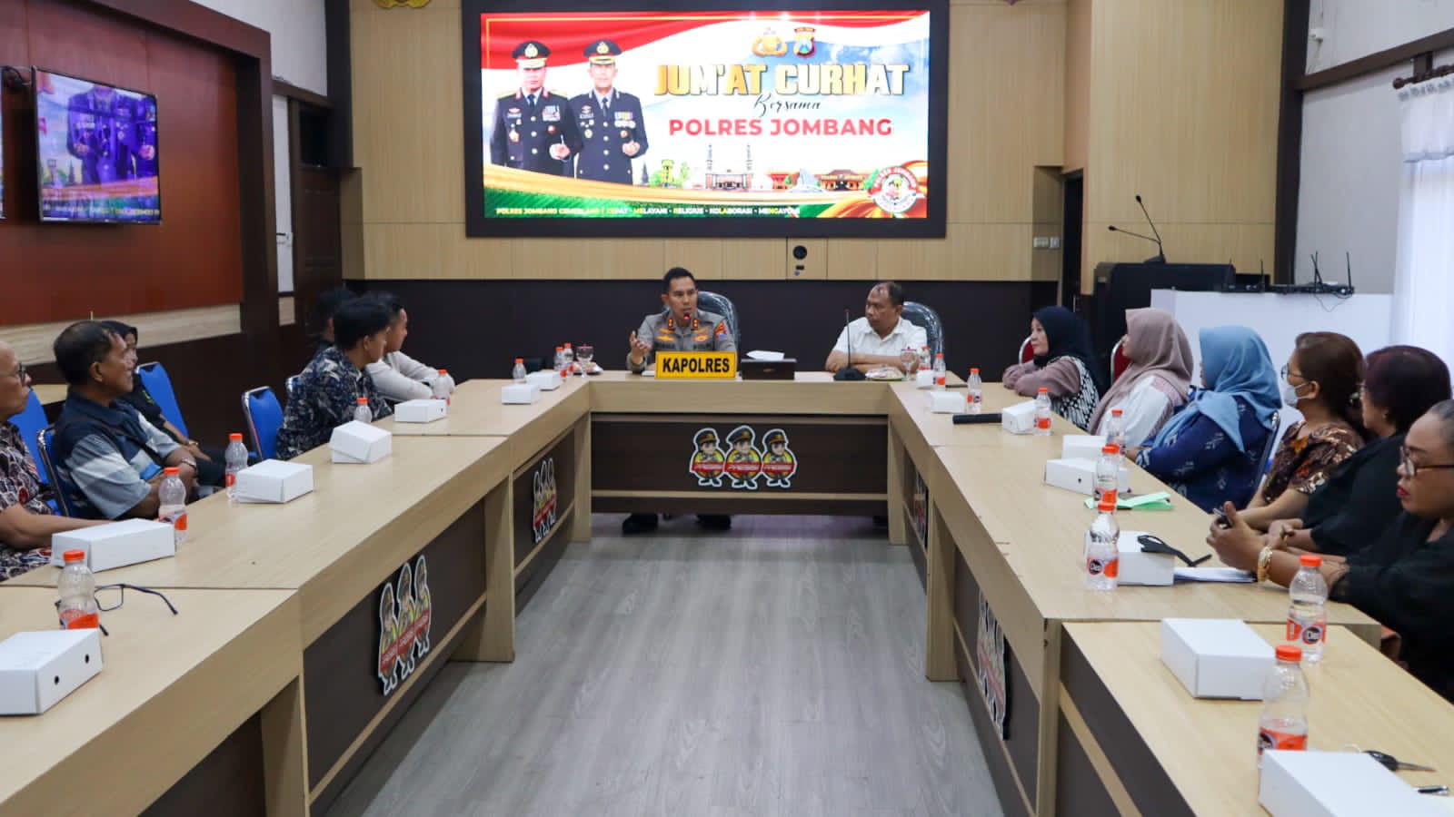 Polres Jombang Kembali Gelar Jumat Curhat Kali Ini Bersama PHRI