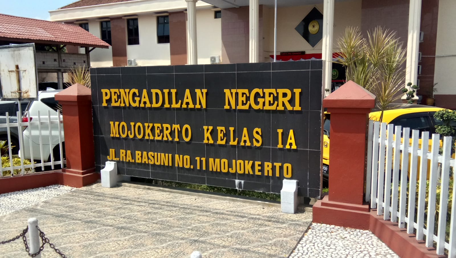 Pihak Notaris Tidak Tahu Ada Pembayaran Melalui Tunai dan Transfer, Tanya Majelis Hakim