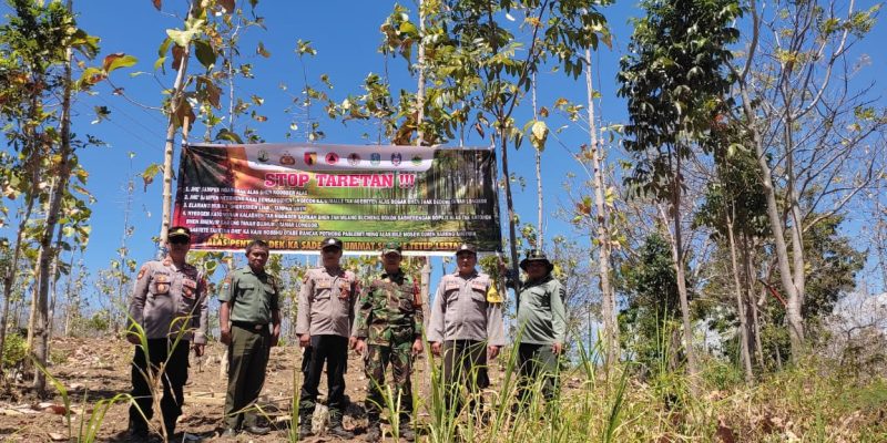 Sosialisasi Petugas Perhutani Dan Forkopimcam Mencegah Kebakaran Untuk Kelestarian Hutan