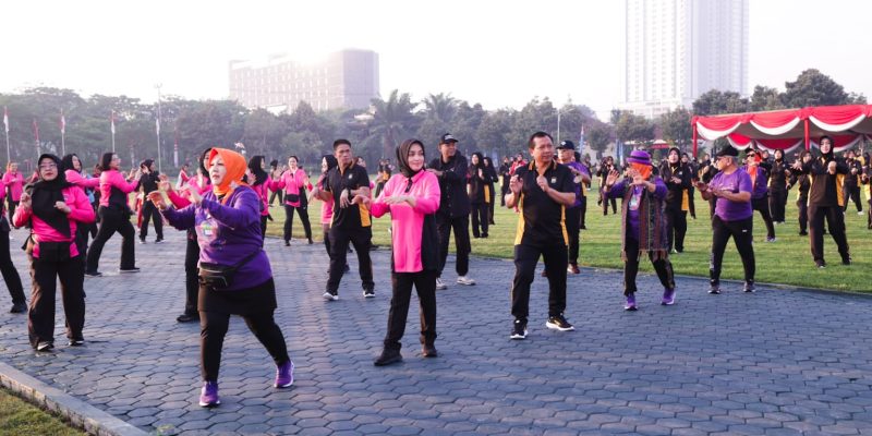 Polda Jatim gelar Olahraga Bersama Untuk Peringati Hari Jadi Polwan RI ke-75