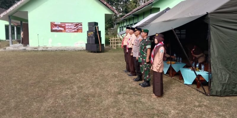 Danposramil Sumberwringin Monitoring Perkemahan Jumat Sabtu (PERJUSA)